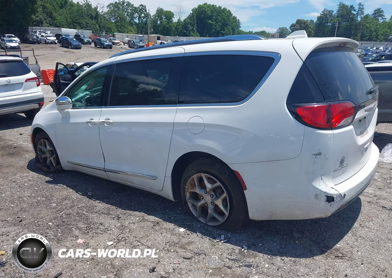 2018 Chrysler Pacifica Limited VIN:2C4RC1GG0JR272398 - 14