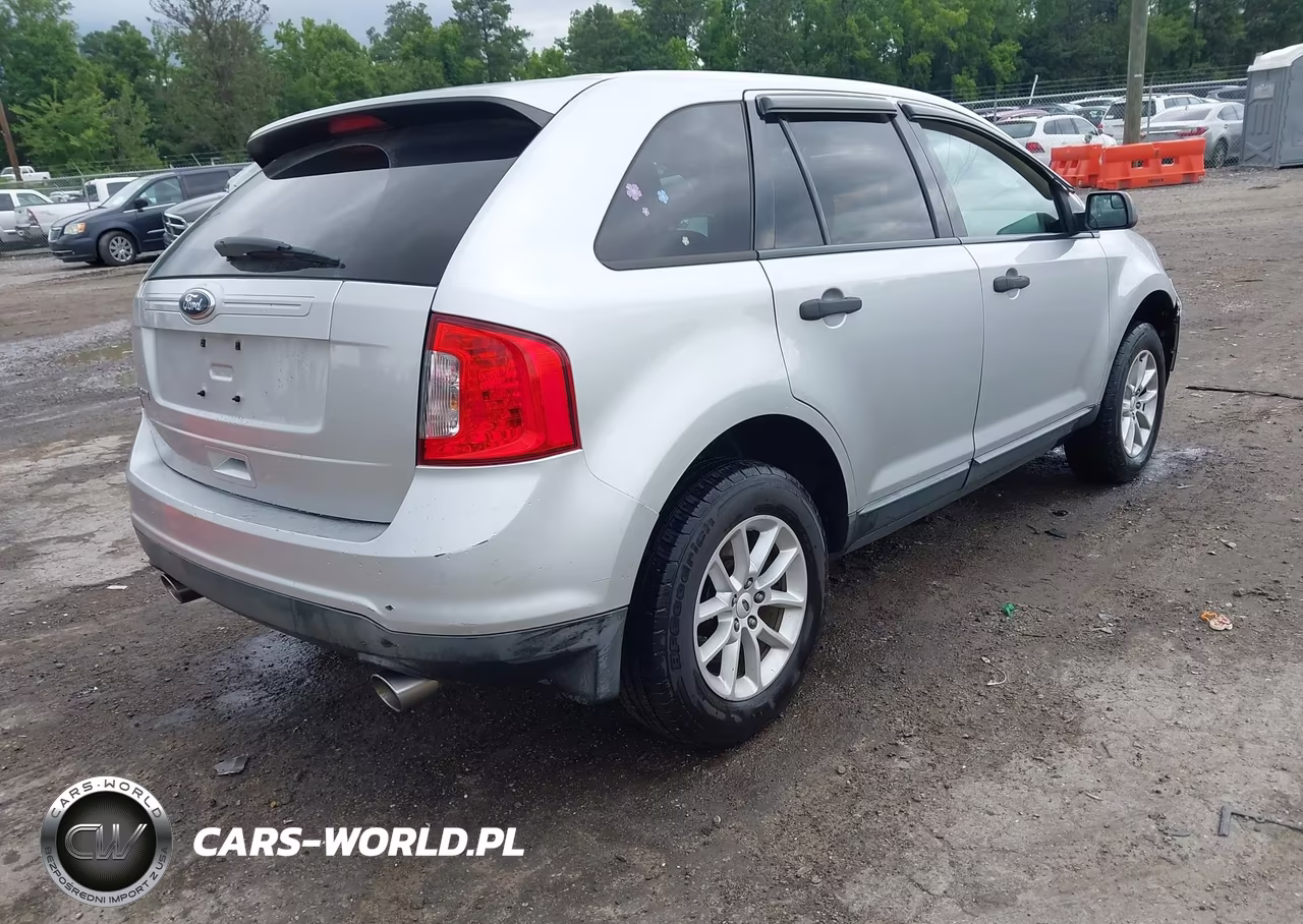 2013 Ford Edge Se VIN:2FMDK3GC4DBC77151 - 4