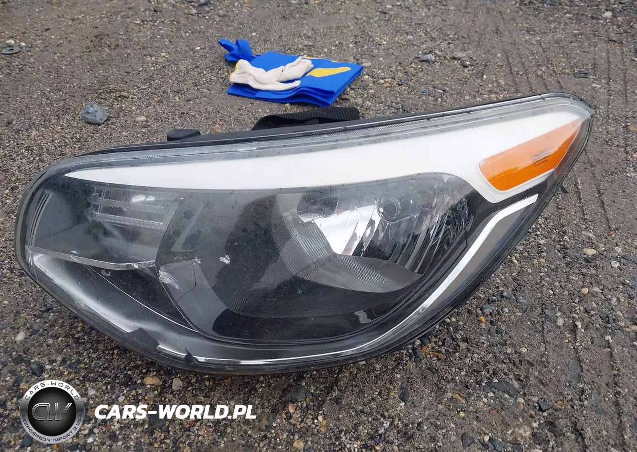 2015 Kia Soul + VIN:KNDJP3A5XF7218653 - 12