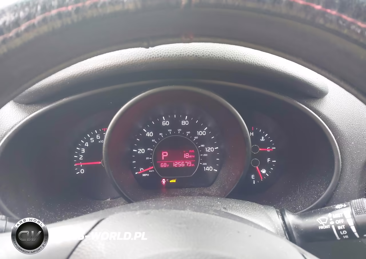 2015 Kia Soul + VIN:KNDJP3A5XF7218653 - 7