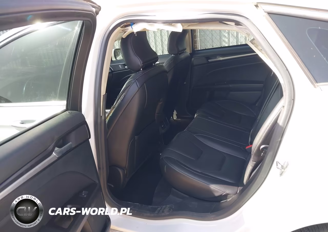 2017 Ford Fusion Platinum-Titanium VIN:3FA6P0K91HR168135 - 8