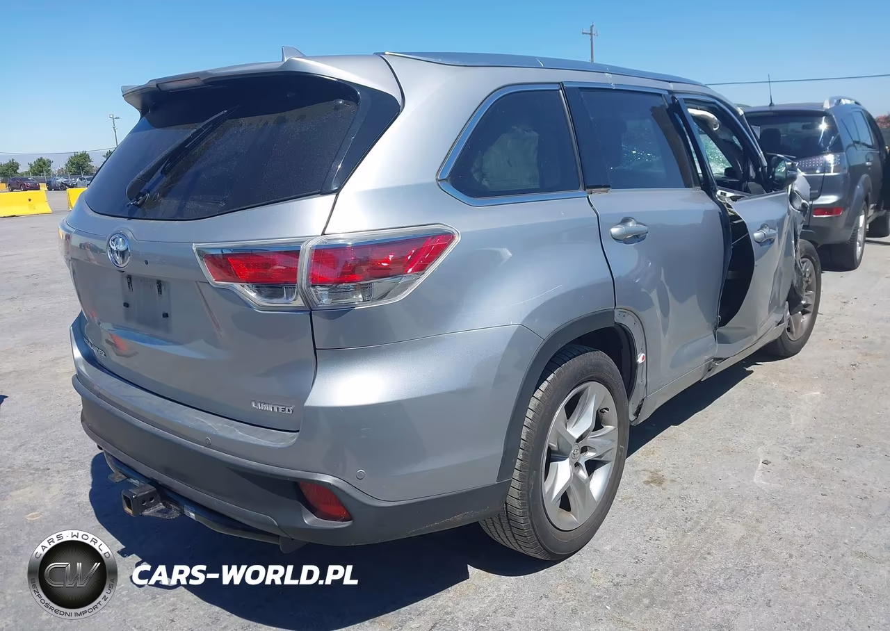 2015 Toyota Highlander Limited V6 VIN:5TDYKRFH5FS119330 - 4