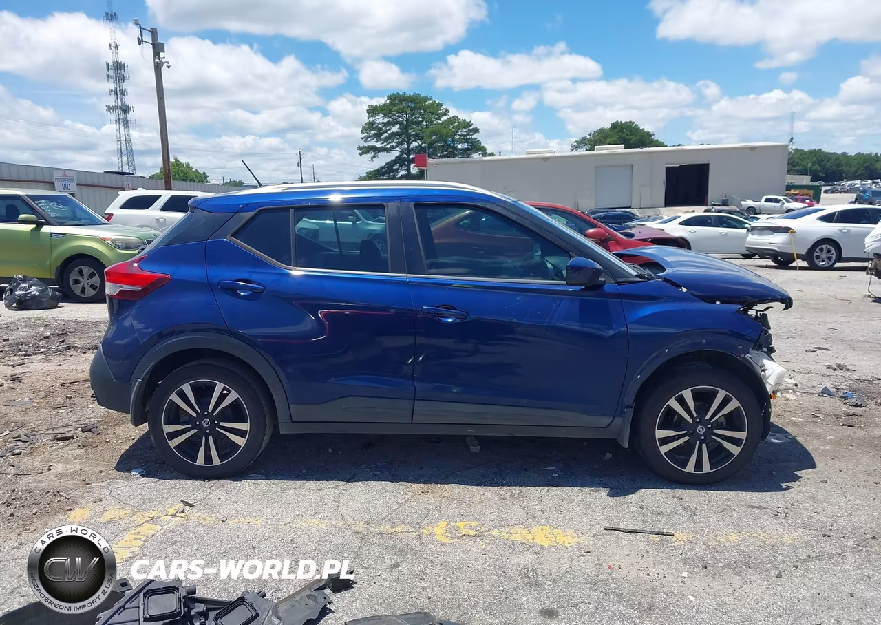 2018 Nissan Kicks Sv VIN:3N1CP5CU1JL496969 - 13