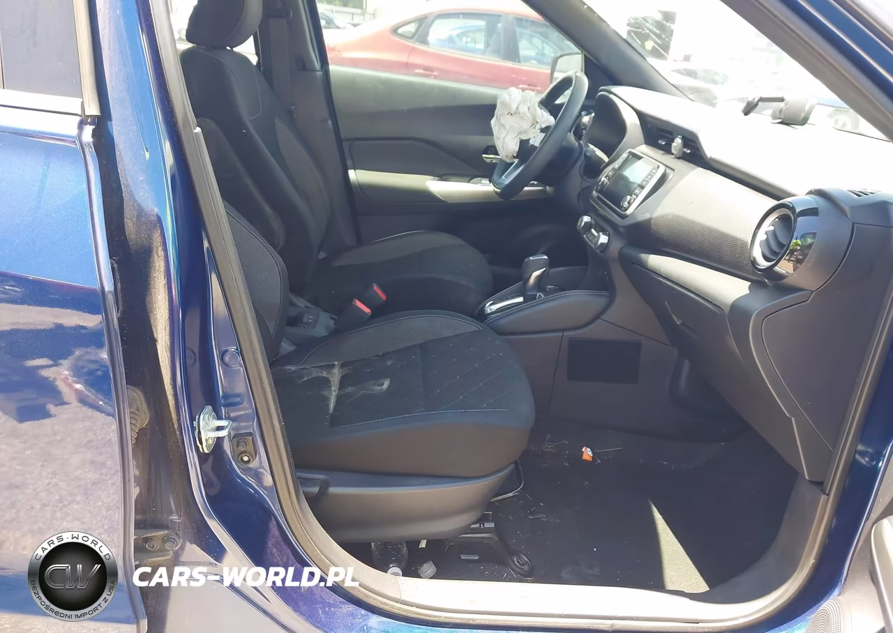 2018 Nissan Kicks Sv VIN:3N1CP5CU1JL496969 - 5