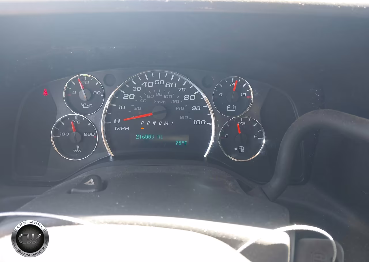 2018 Chevrolet Express 2500 Work Van VIN:1GCWGAFG8J1340444 - 21