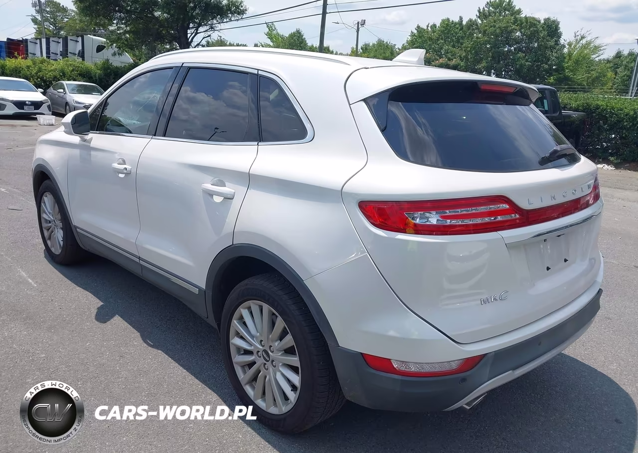 2019 Lincoln Mkc Standard VIN:5LMCJ1C93KUL48924 - 3