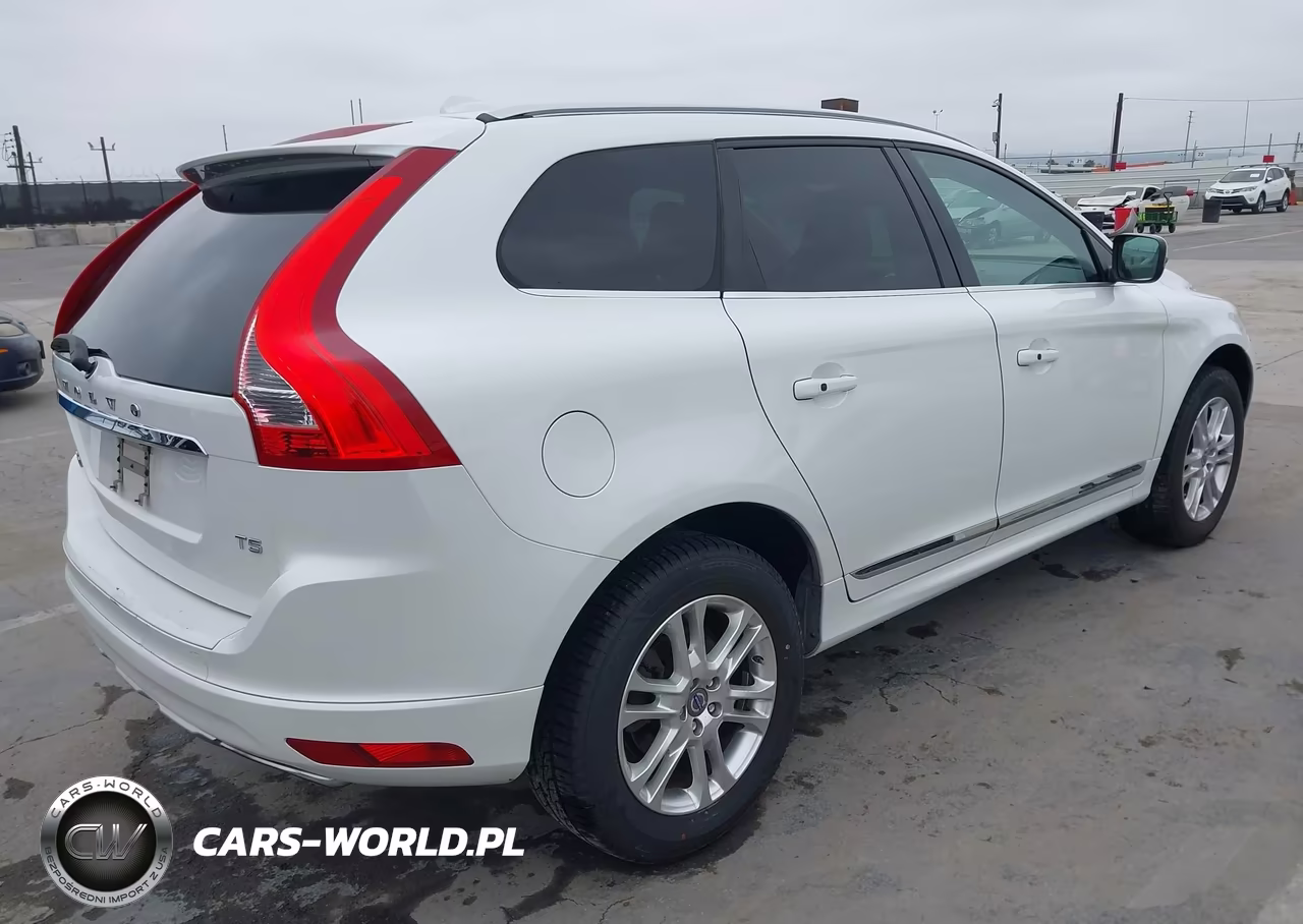 2015 Volvo Xc60 T5 Premier VIN:YV426MDB7F2623748 - 4