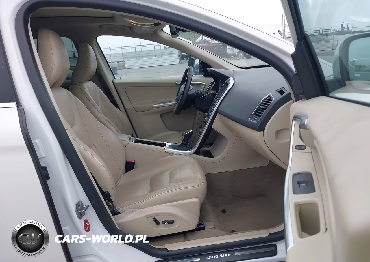 2015 Volvo Xc60 T5 Premier VIN:YV426MDB7F2623748 - 5