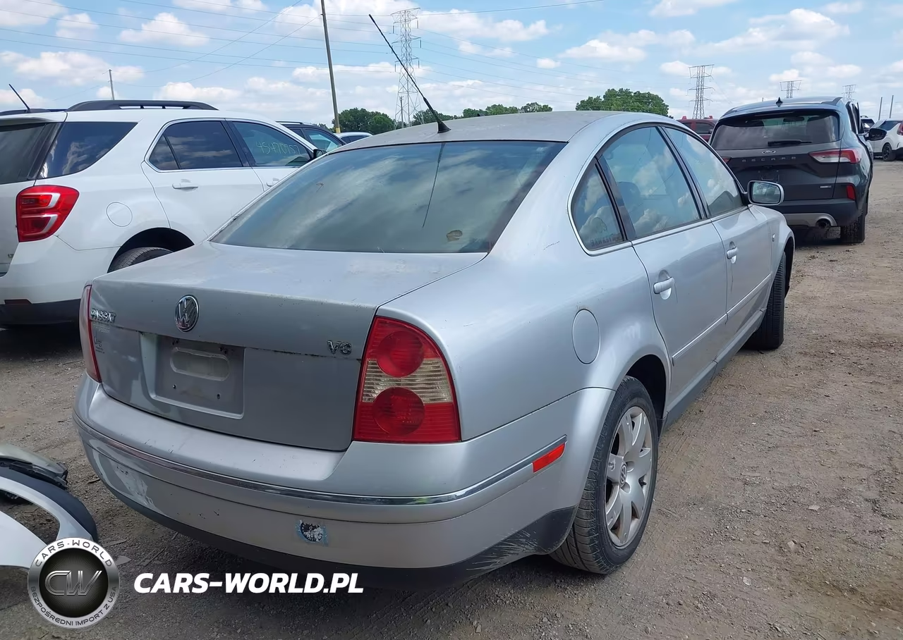 2003 Volkswagen Passat Glx VIN:WVWRH63B73P206234 - 4