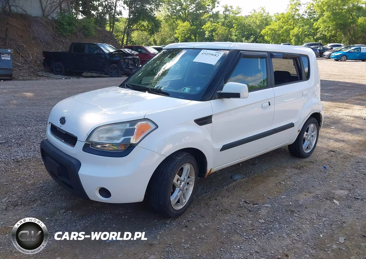 2010 Kia Soul + VIN:KNDJT2A25A7179426 - 2