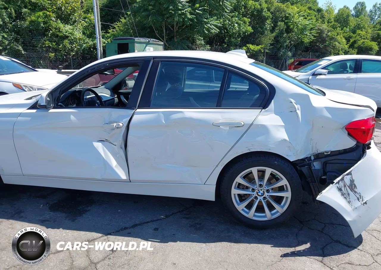 2018 BMW 320I xDrive VIN:WBA8E5G55JNV02930 - 6