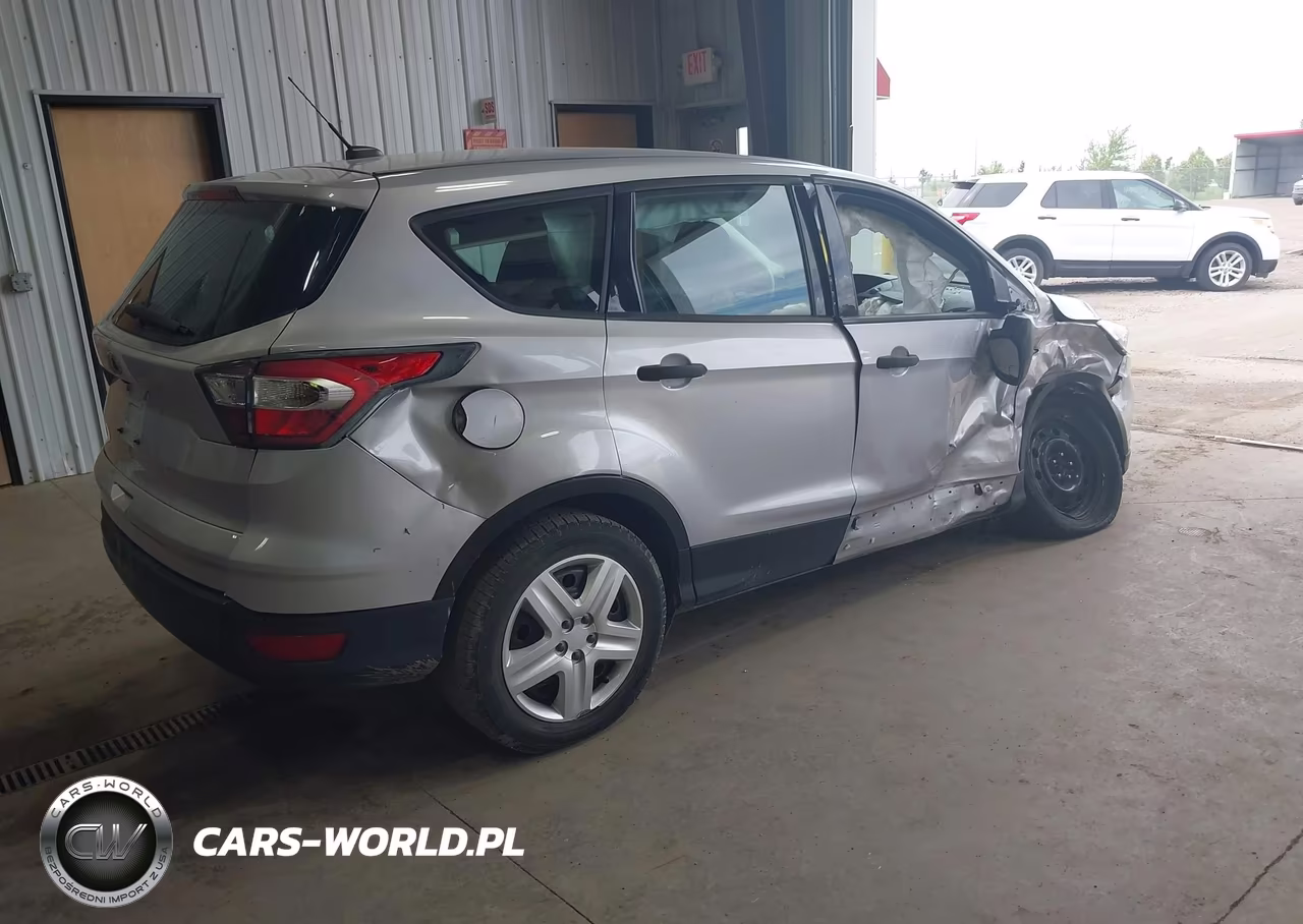 2017 Ford Escape S VIN:1FMCU0F73HUB02625 - 4