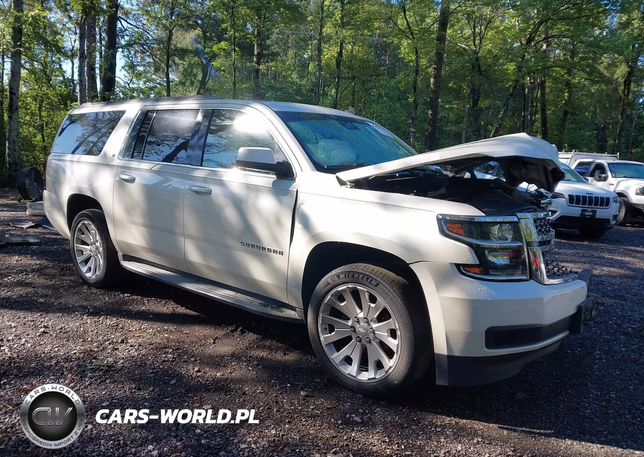2015 Chevrolet Suburban Lt – zdjęcie 1 z 17