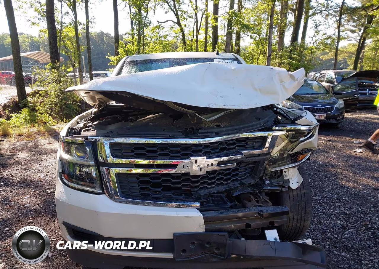 2015 Chevrolet Suburban Lt VIN:1GNSKJKC0FR145809 - 13