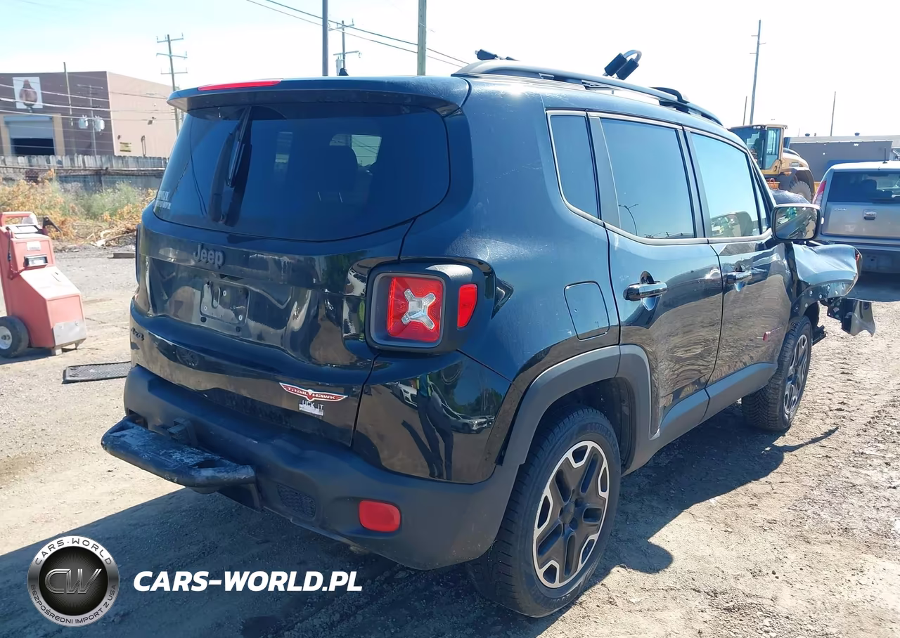 2016 Jeep Renegade Trailhawk VIN:ZACCJBCT7GPD23073 - 4