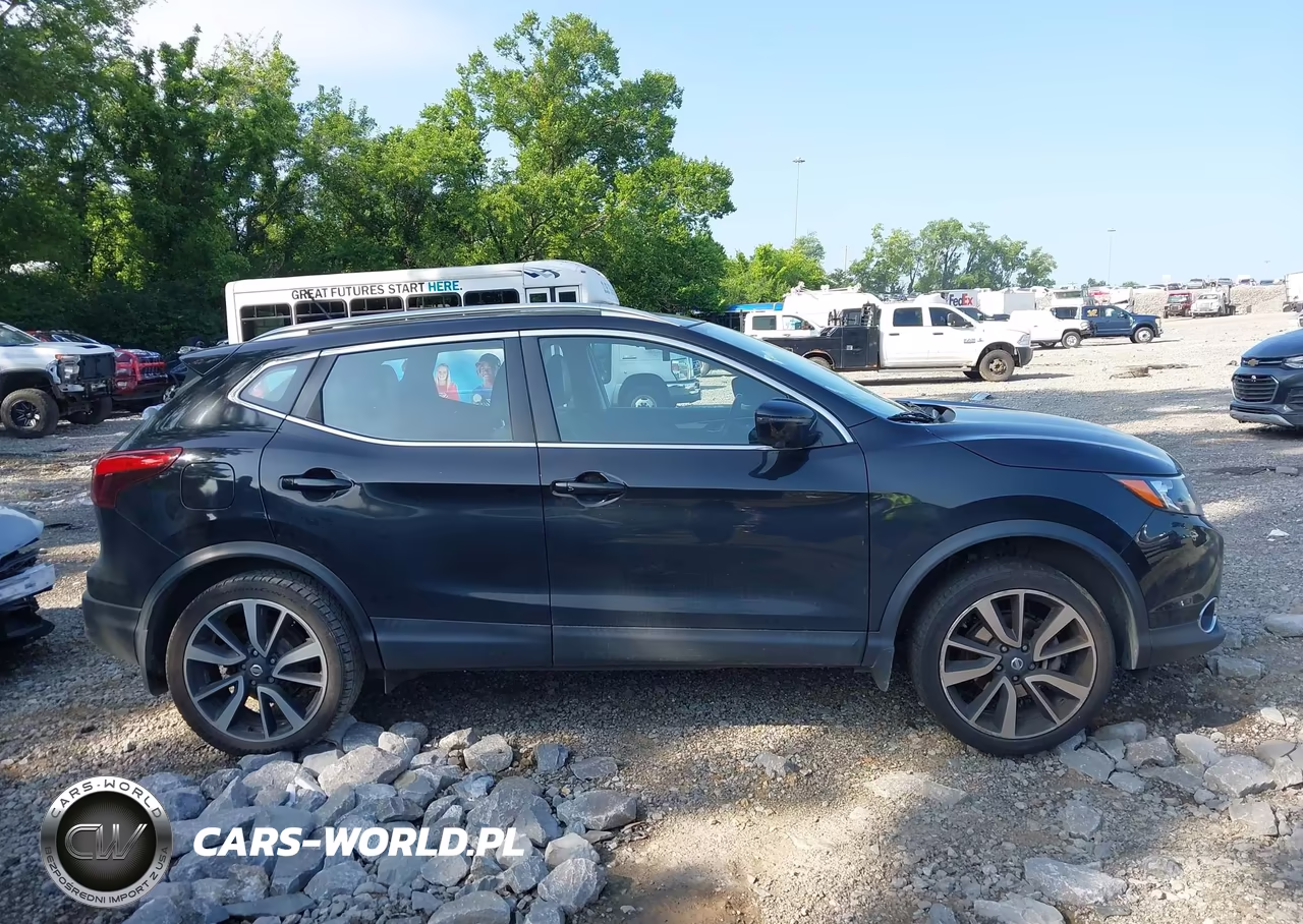 2017 Nissan Rogue Sport Sl VIN:JN1BJ1CP3HW015916 - 13