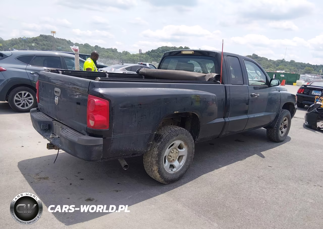 2005 Dodge Dakota St VIN:1D7HE22K35S258917 - 4