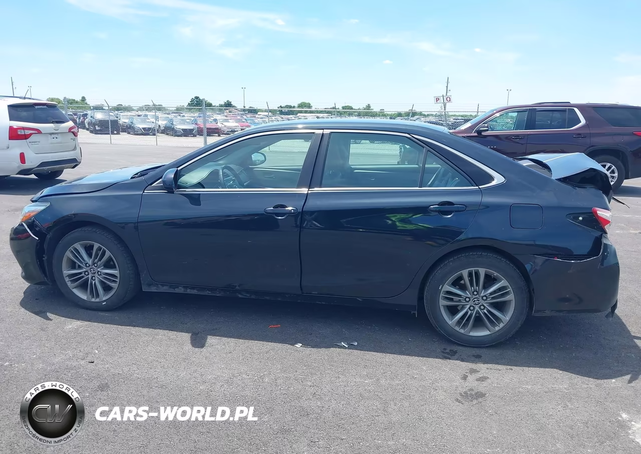 2015 Toyota Camry Se VIN:4T1BF1FK5FU010073 - 12