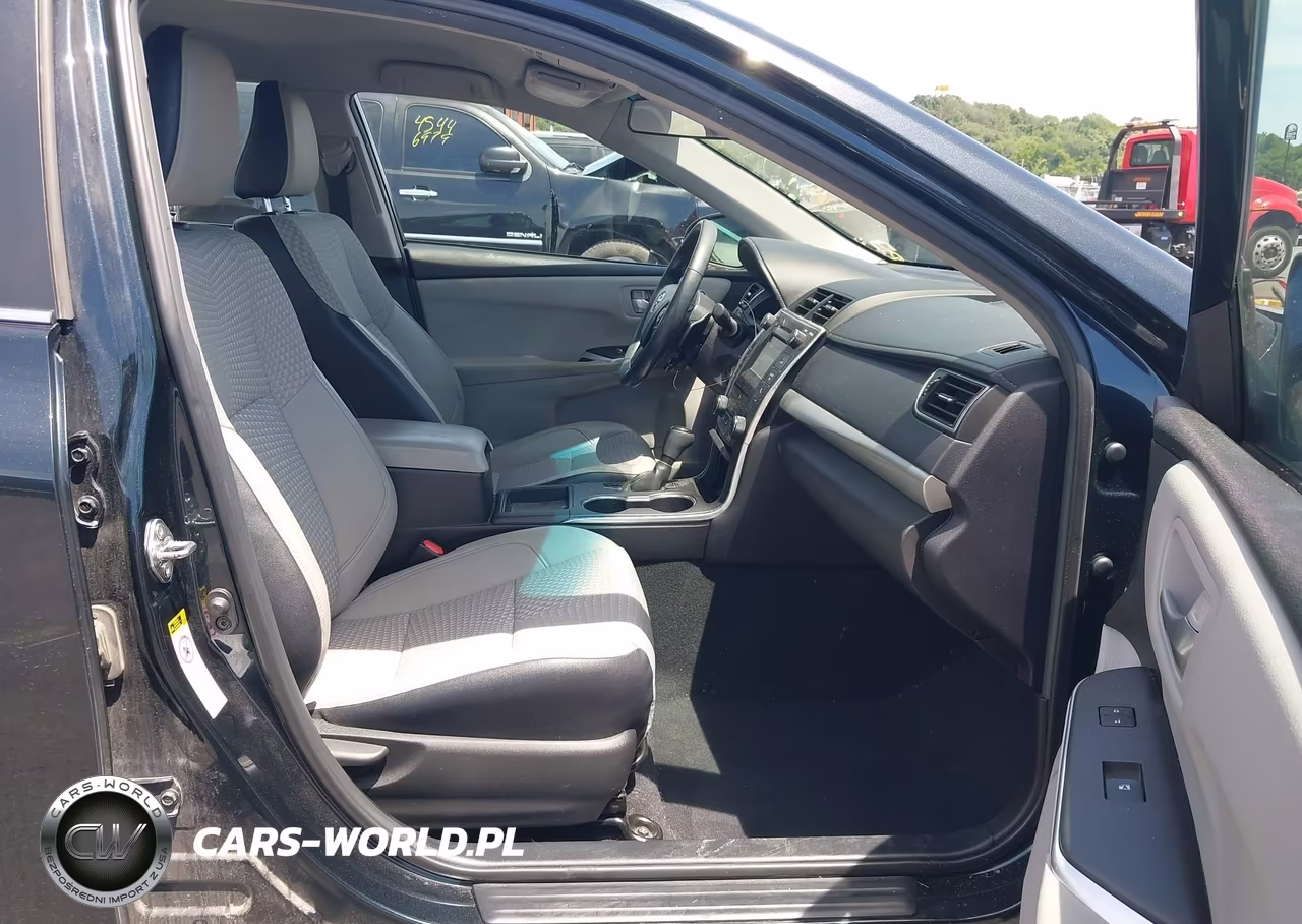 2015 Toyota Camry Se VIN:4T1BF1FK5FU010073 - 3