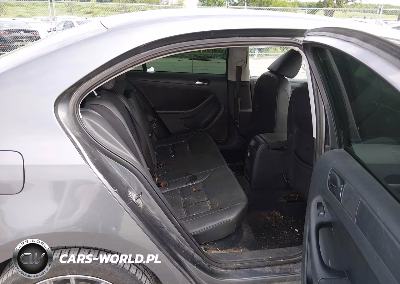 2011 Volkswagen Jetta 2.5L Se VIN:3VWDX7AJ9BM359390 - 8