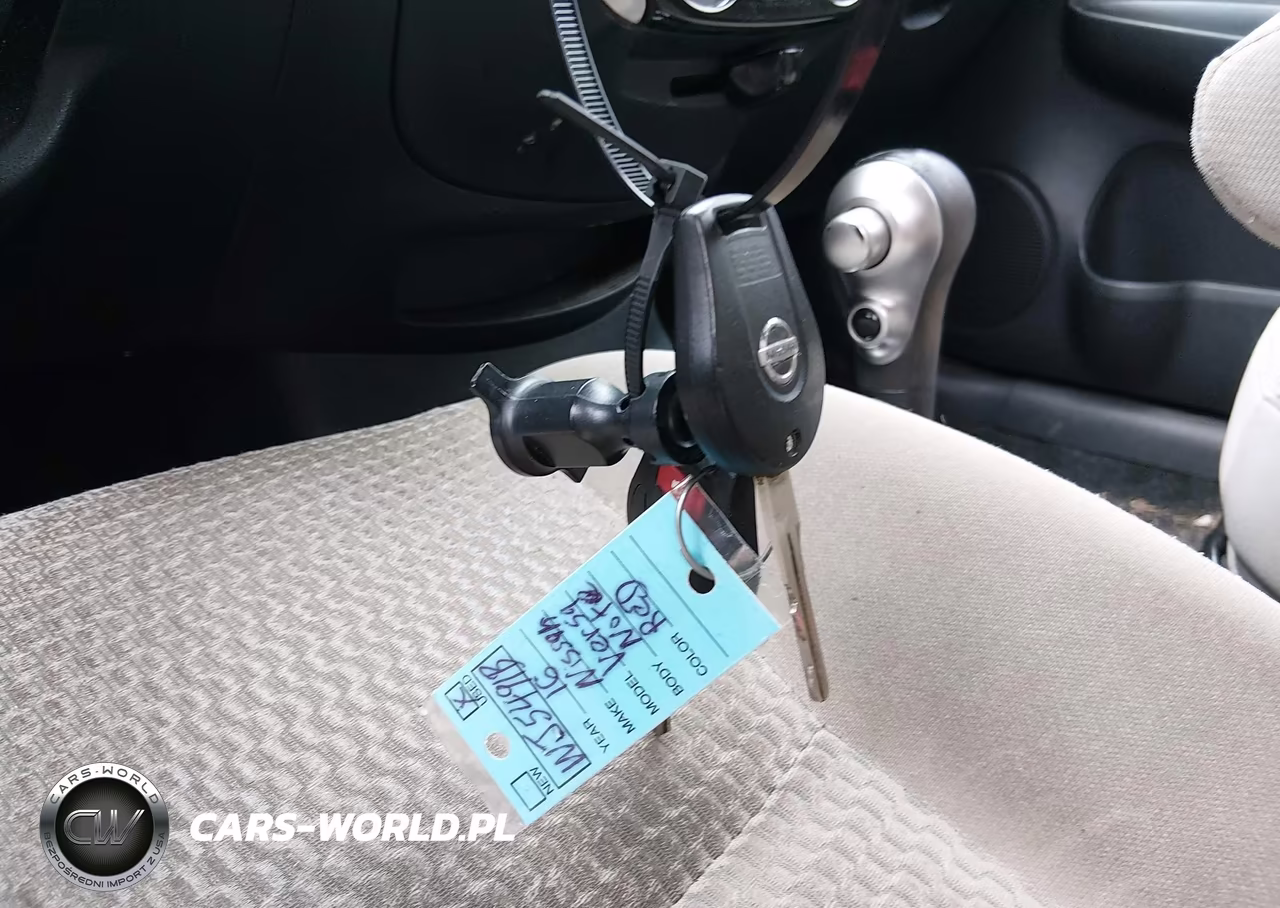 2016 Nissan Versa Note Sv VIN:3N1CE2CP7GL388833 - 11