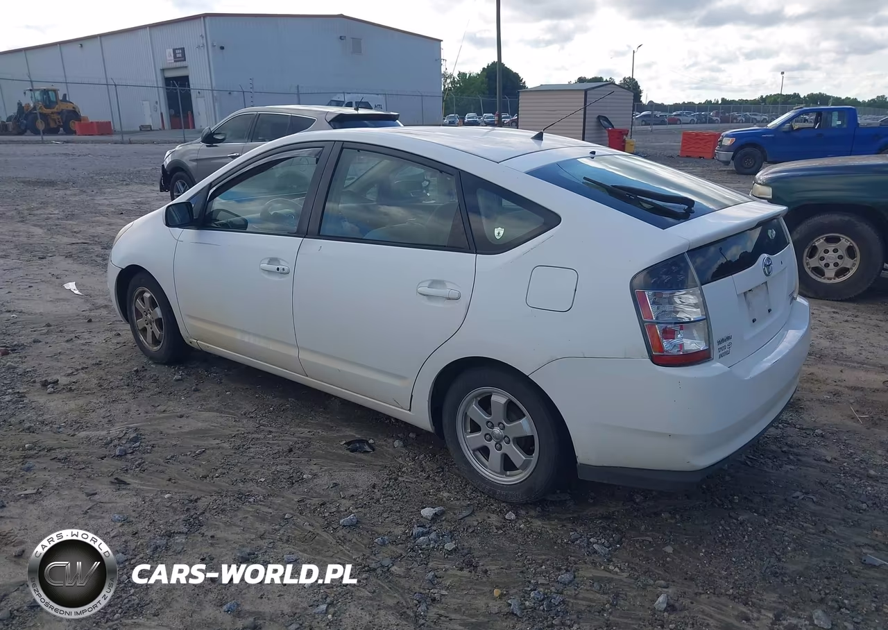 2004 Toyota Prius VIN:JTDKB20U140011080 - 3