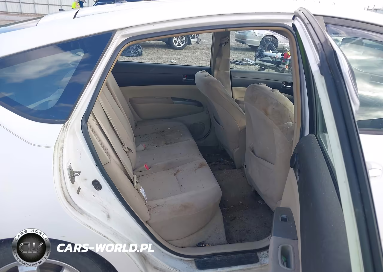 2004 Toyota Prius VIN:JTDKB20U140011080 - 8