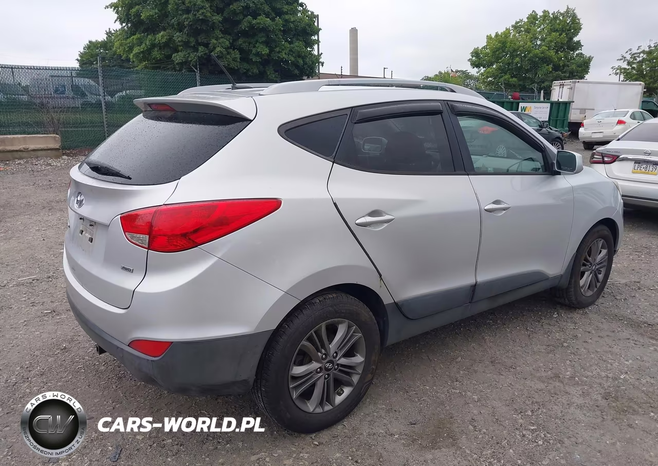 2015 Hyundai Tucson Se VIN:KM8JUCAG9FU972926 - 4