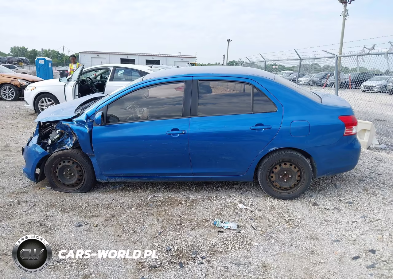 2010 Toyota Yaris VIN:JTDBT4K31A1355558 - 14