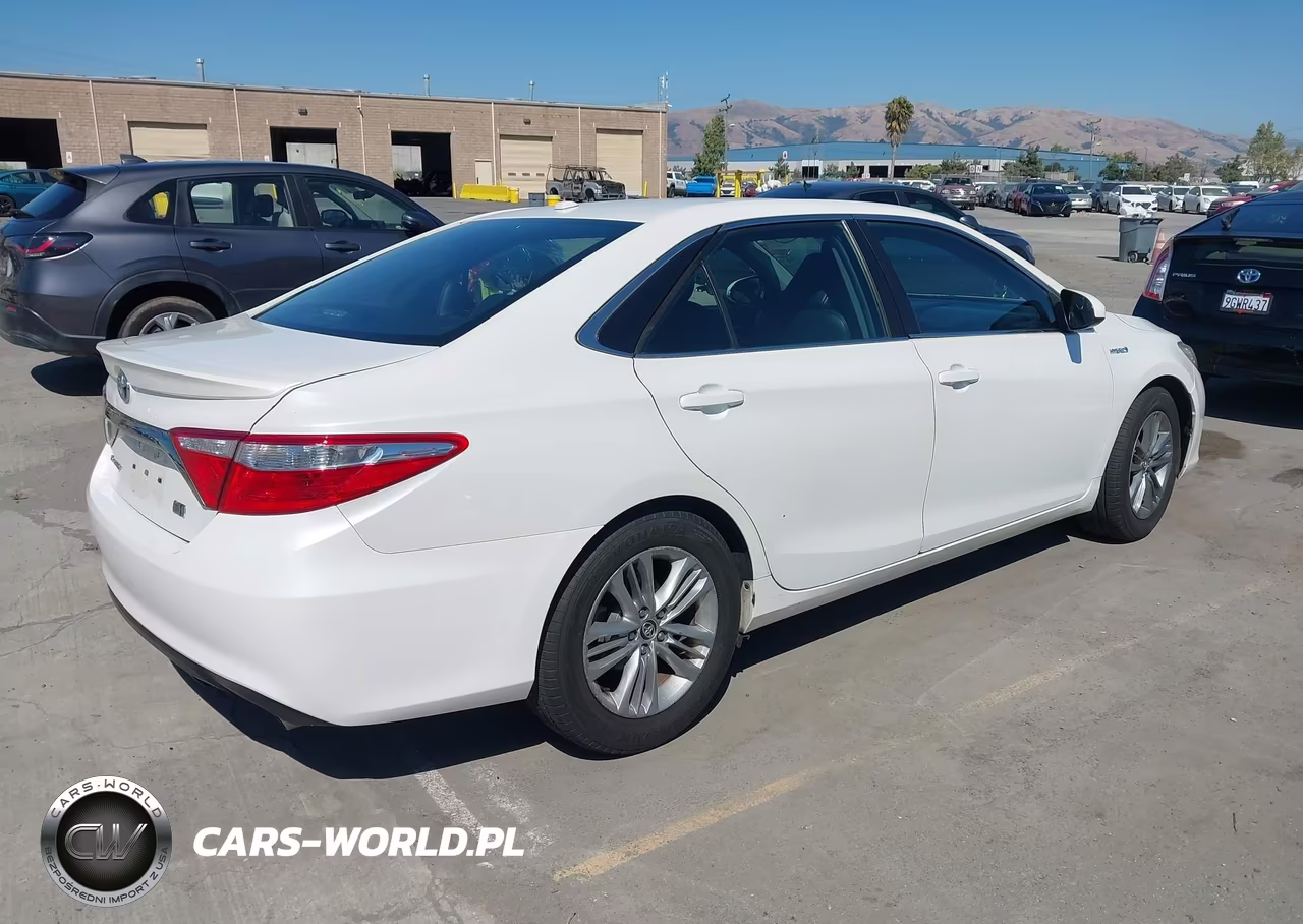 2015 Toyota Camry Hybrid Se VIN:4T1BD1FK6FU145780 - 4