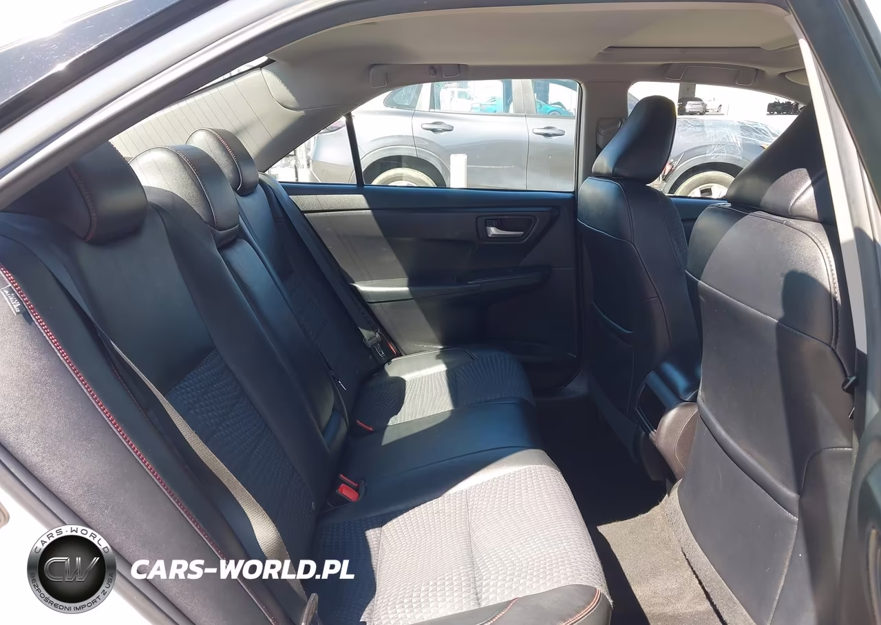 2015 Toyota Camry Hybrid Se VIN:4T1BD1FK6FU145780 - 8