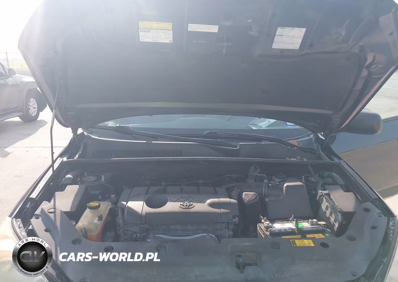 2011 Toyota Rav4 VIN:2T3ZF4DV2BW102580 - 10