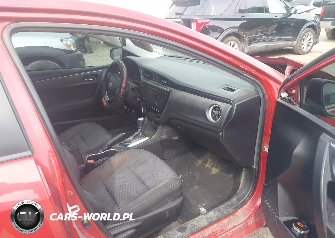 2019 Toyota Corolla Le VIN:5YFBURHE0KP898366 - 5