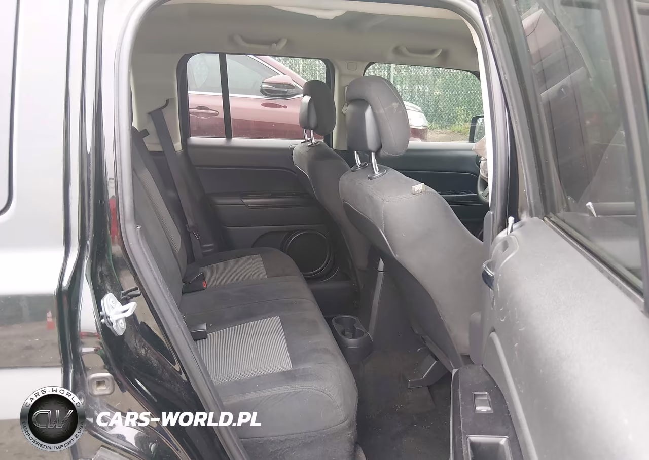 2015 Jeep Patriot Altitude Edition VIN:1C4NJPBA1FD191009 - 8