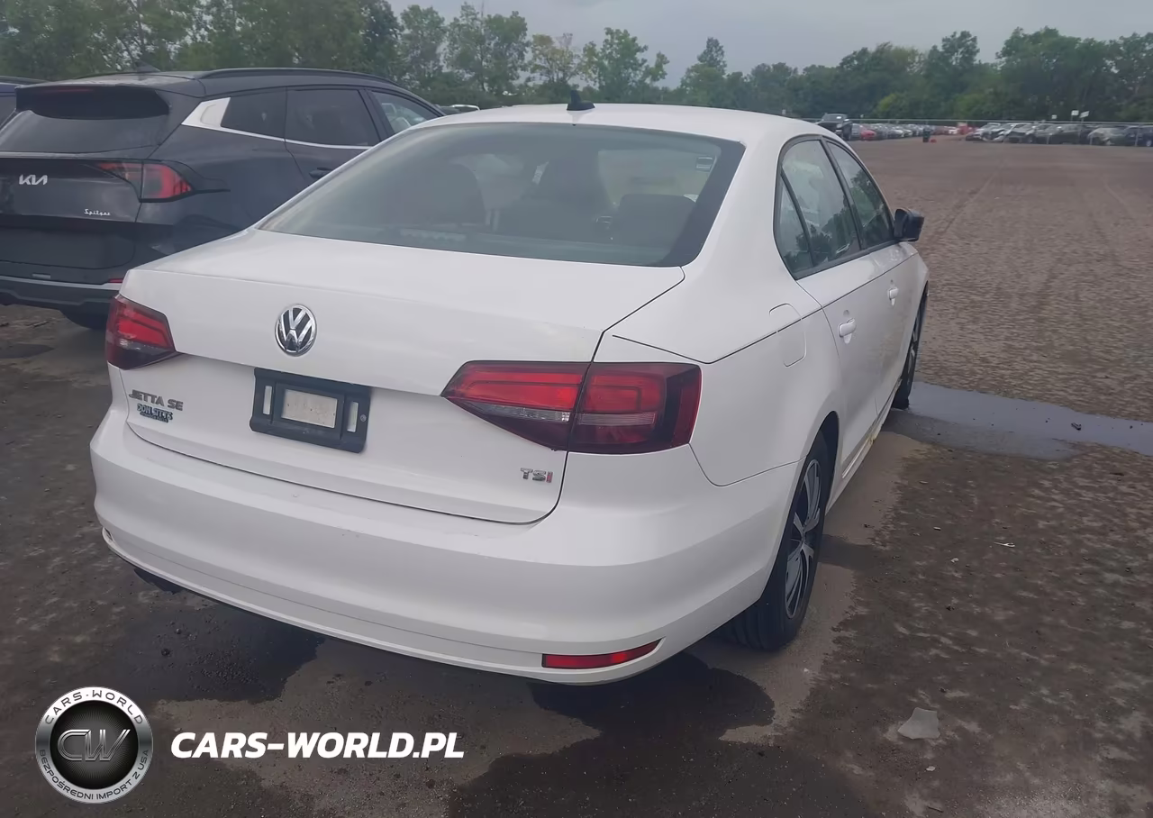 2016 Volkswagen Jetta 1.4T Se VIN:3VWD67AJ9GM260790 - 4
