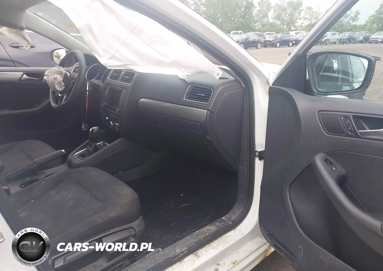 2016 Volkswagen Jetta 1.4T Se VIN:3VWD67AJ9GM260790 - 5
