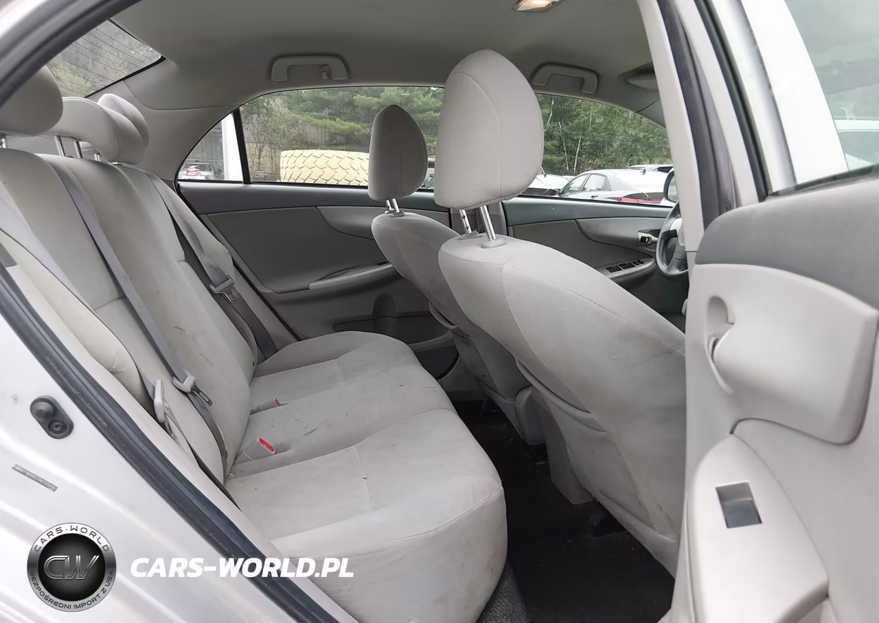 2010 Toyota Corolla Le VIN:2T1BU4EE2AC325619 - 8