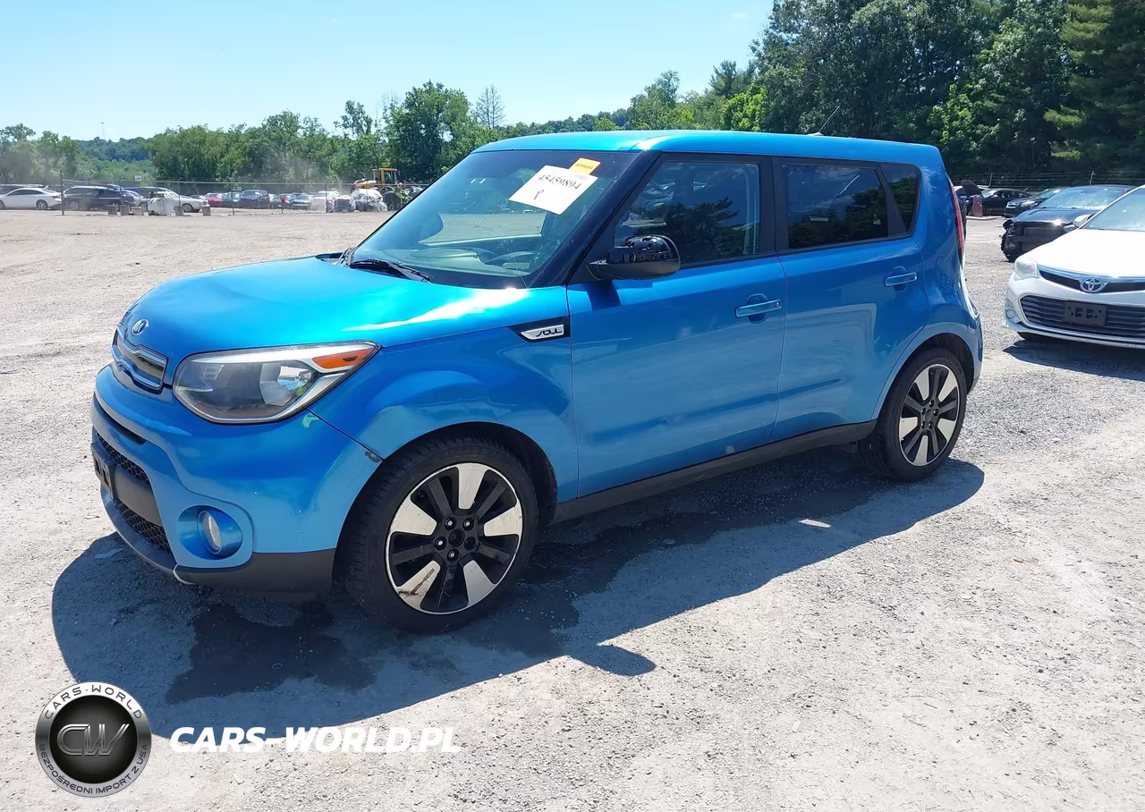 2018 Kia Soul + VIN:KNDJP3A50J7564767 - 2