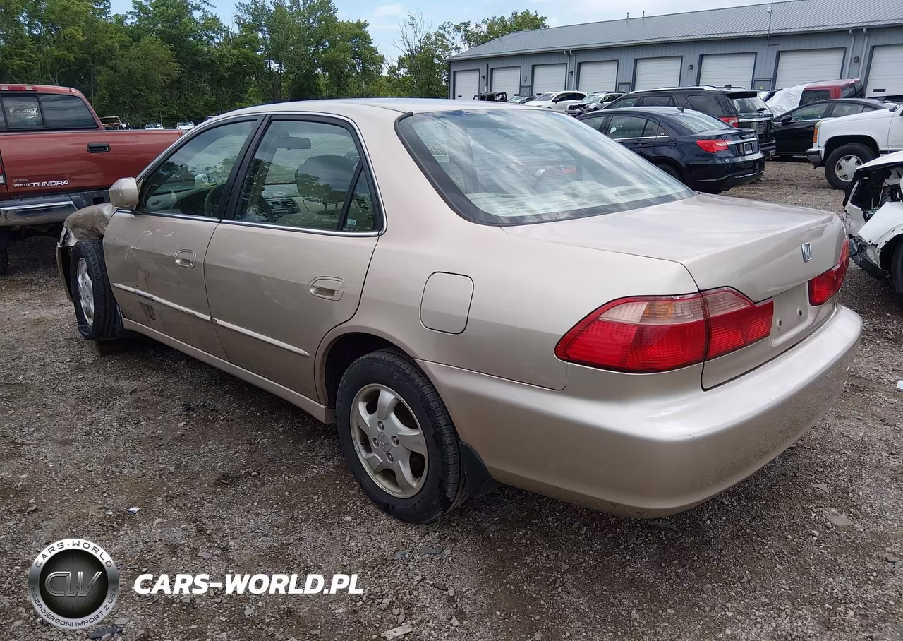 2000 Honda Accord 2.3 Ex VIN:1HGCG5652YA125839 - 3