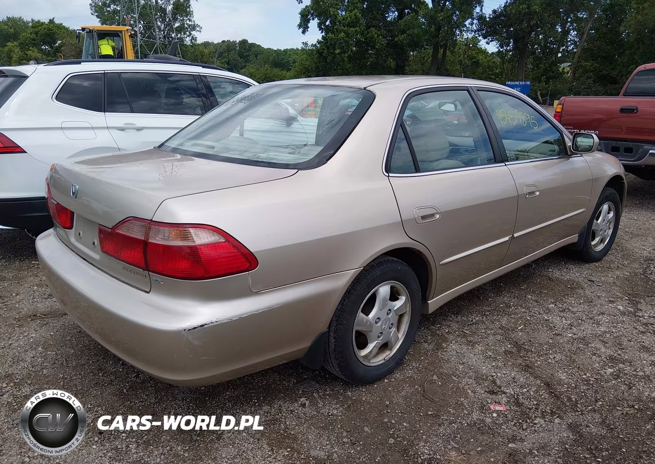 2000 Honda Accord 2.3 Ex VIN:1HGCG5652YA125839 - 4