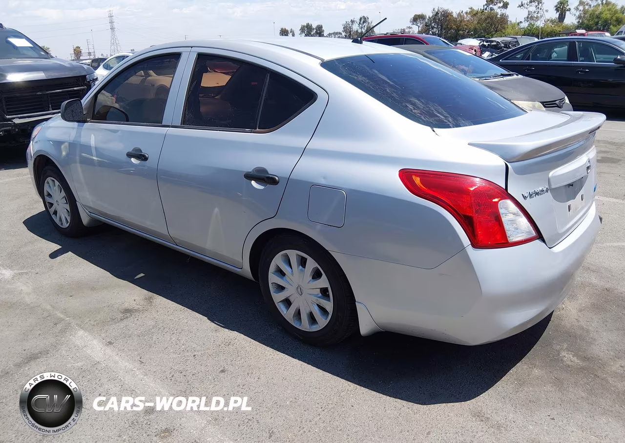 2014 Nissan Versa 1.6 S+ VIN:3N1CN7AP6EL846875 - 3