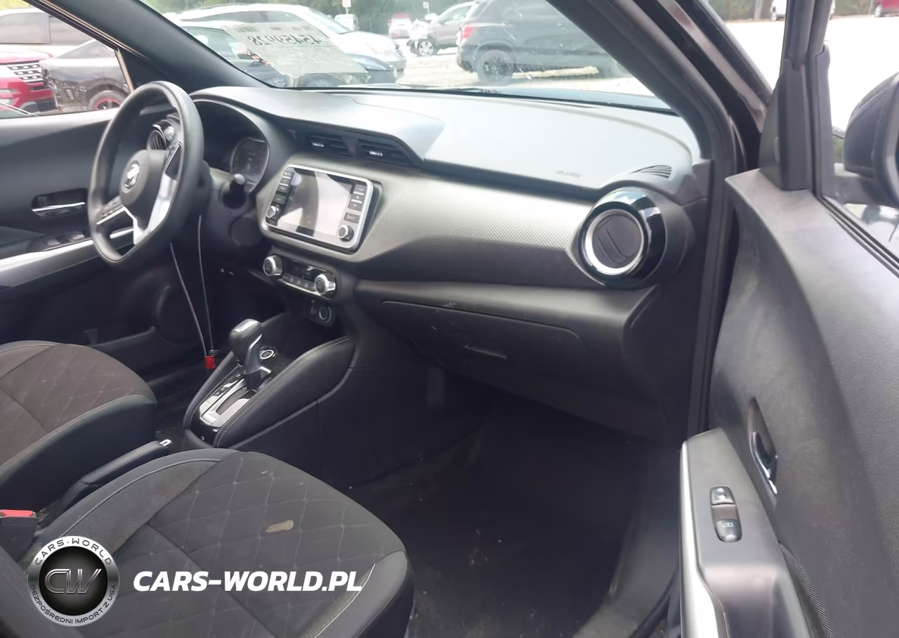2019 Nissan Kicks Sv VIN:3N1CP5CU9KL554506 - 5