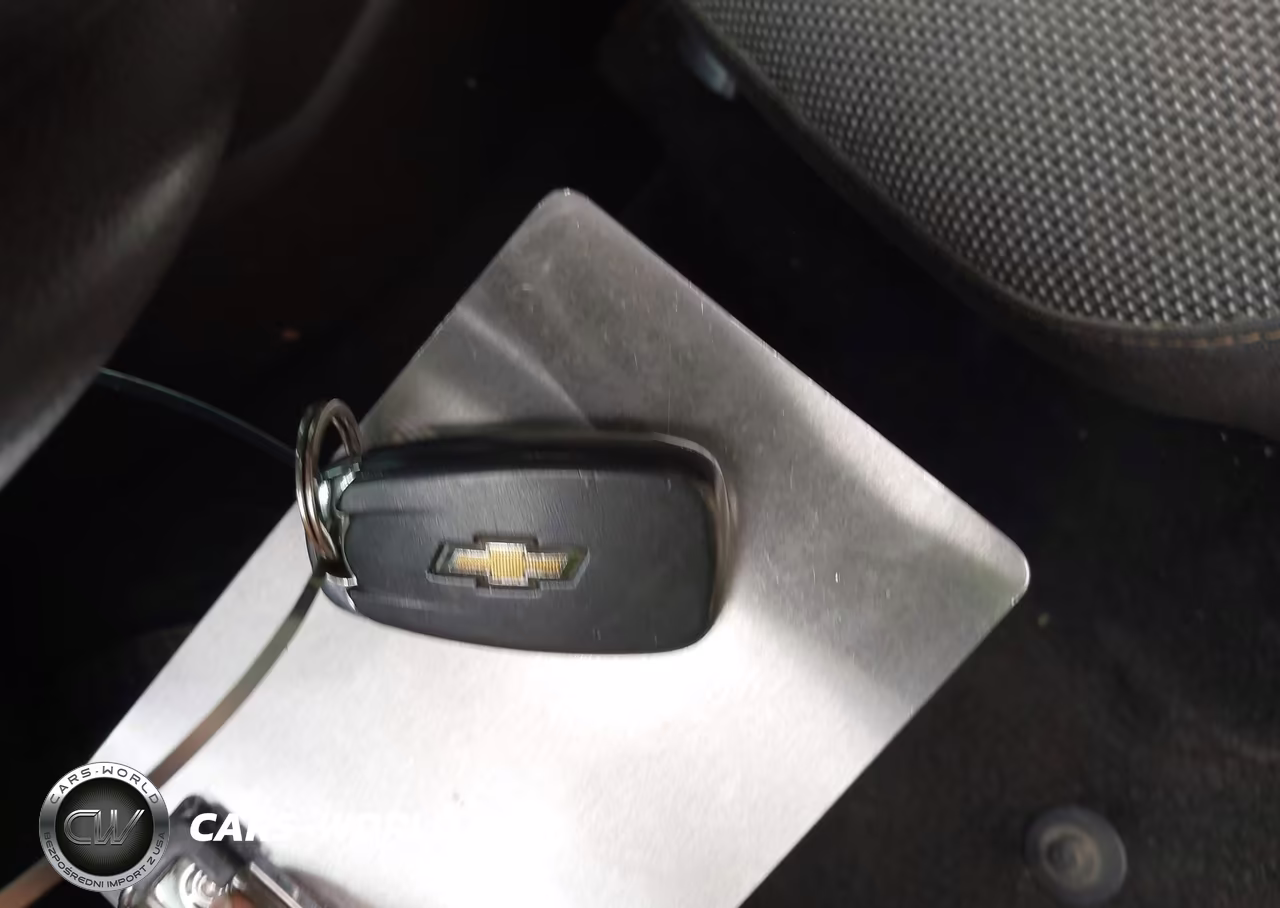 2018 Chevrolet Traverse Ls VIN:1GNERFKW5JJ162659 - 11