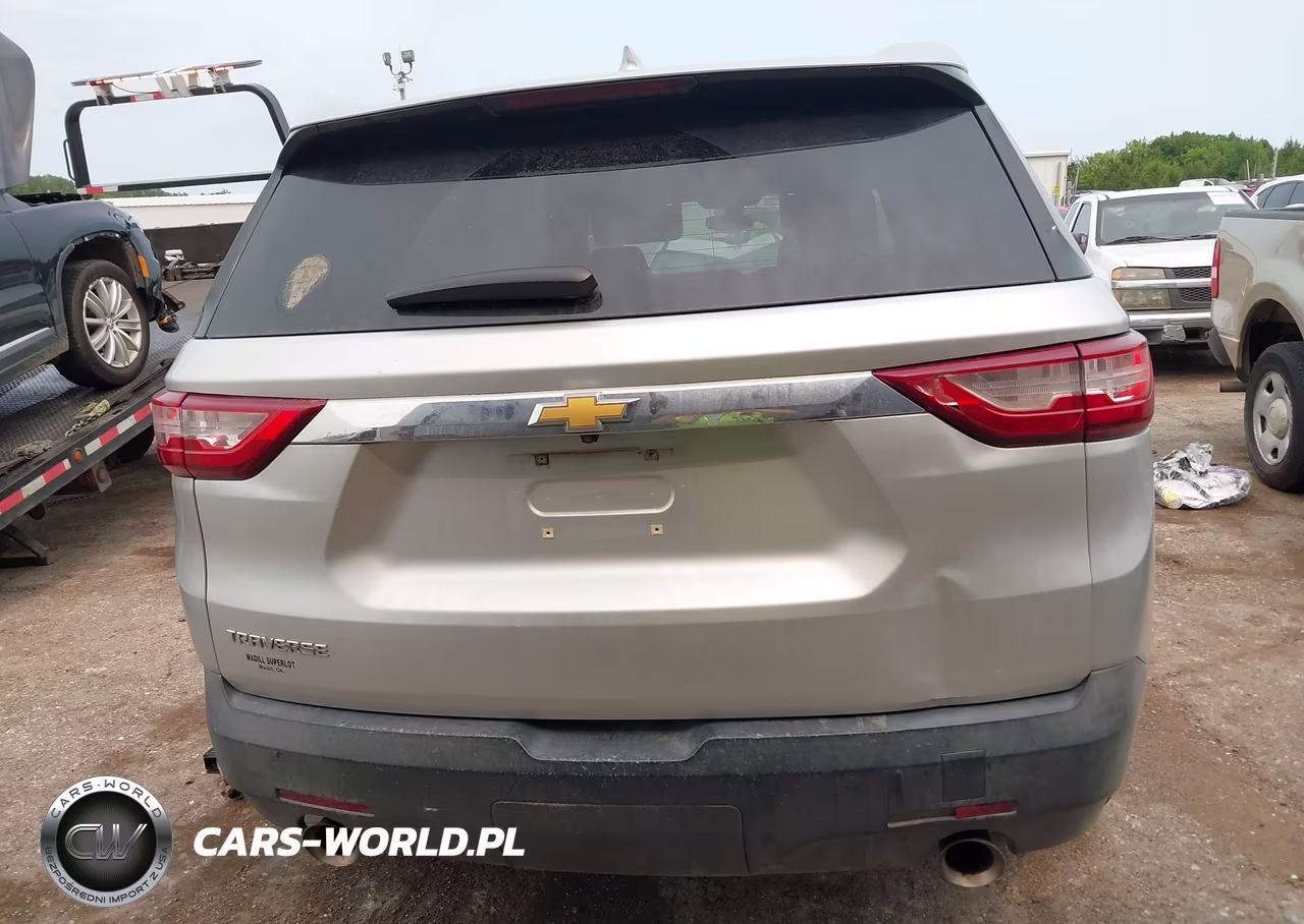 2018 Chevrolet Traverse Ls VIN:1GNERFKW5JJ162659 - 17