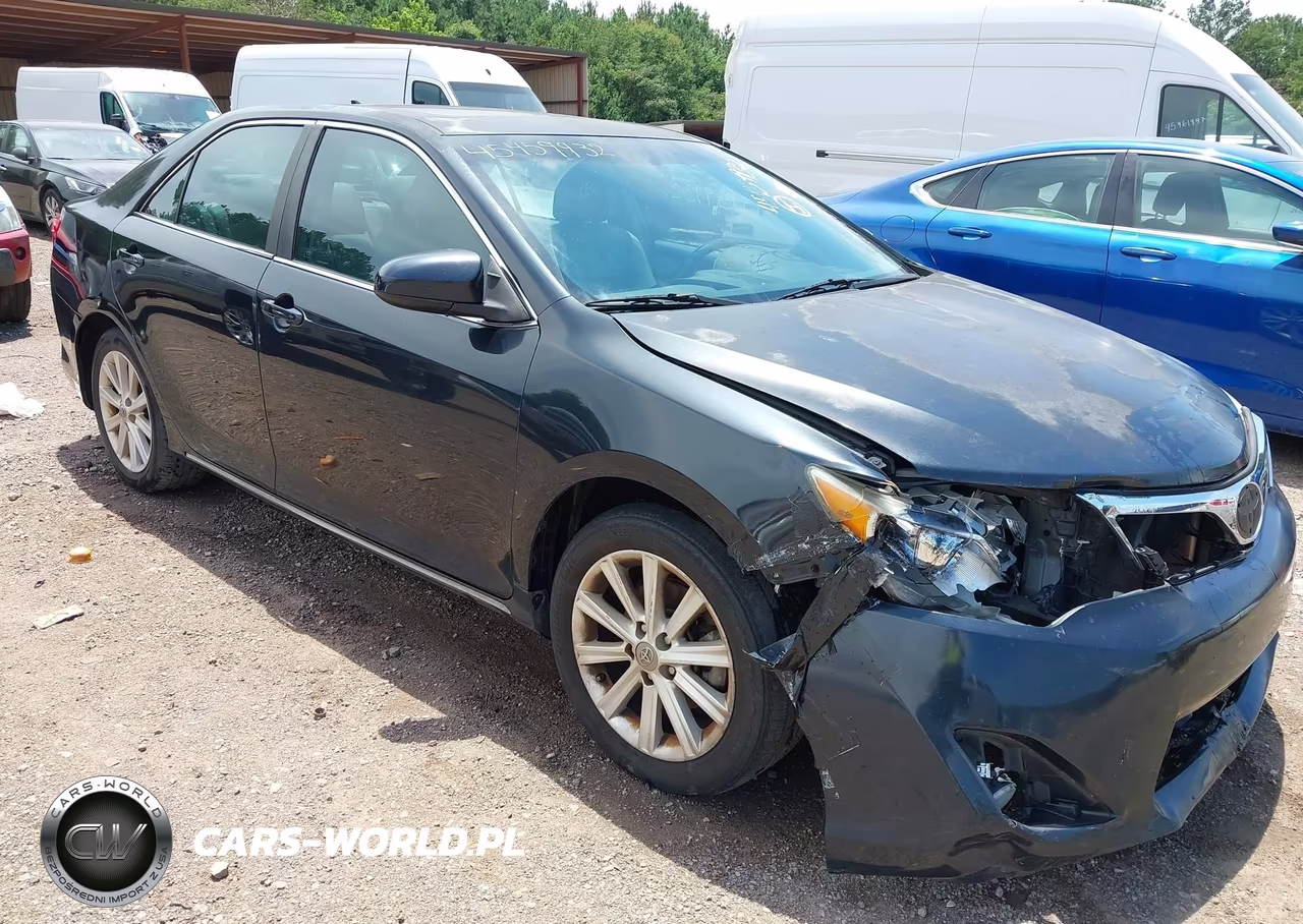 2012 Toyota Camry Xle – zdjęcie 1 z 11