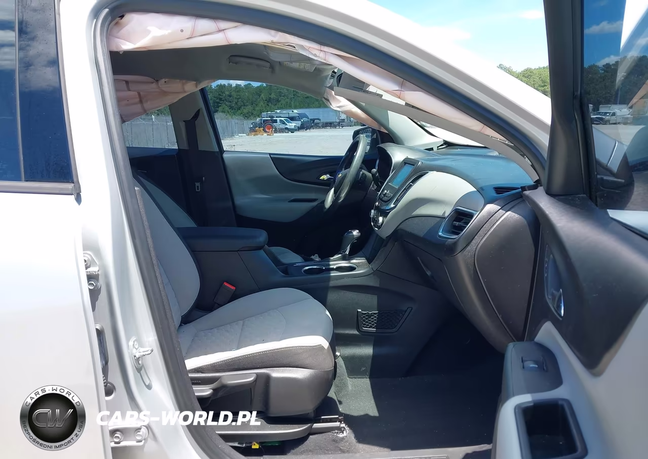 2018 Chevrolet Equinox Ls VIN:2GNAXHEV3J6128039 - 5