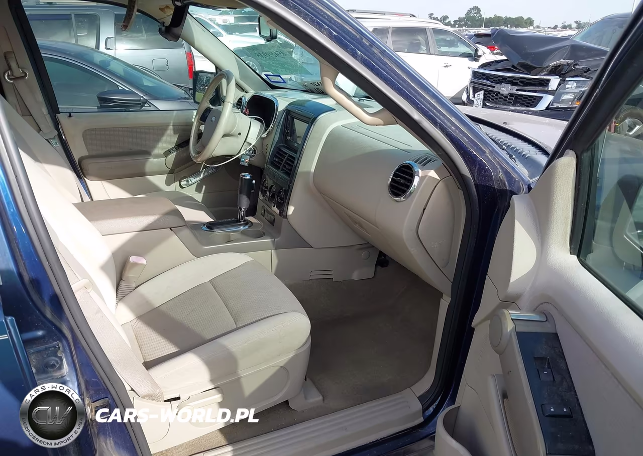 2006 Ford Explorer Xlt VIN:1FMEU63E96UA54544 - 5