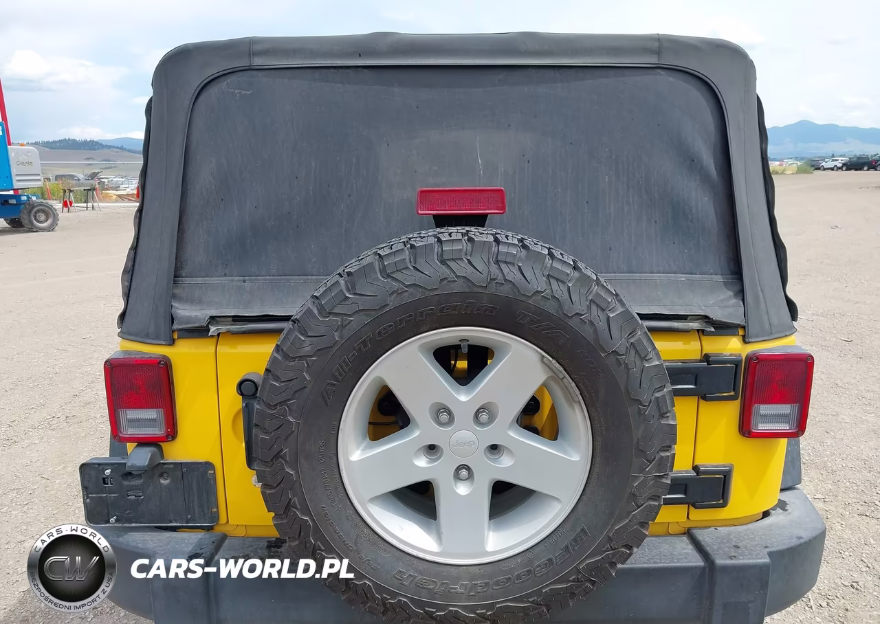 2015 Jeep Wrangler Sport VIN:1C4AJWAG3FL659276 - 17
