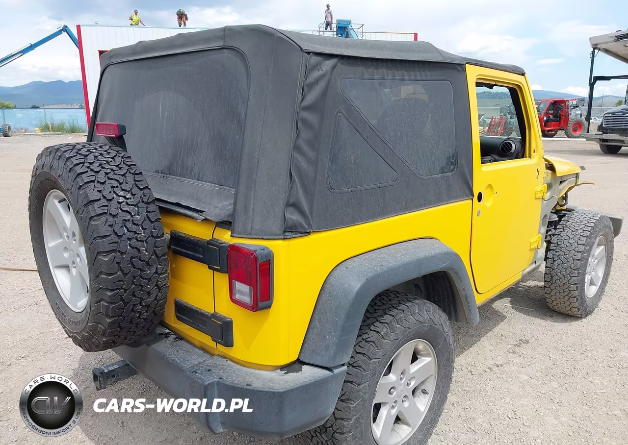 2015 Jeep Wrangler Sport VIN:1C4AJWAG3FL659276 - 4