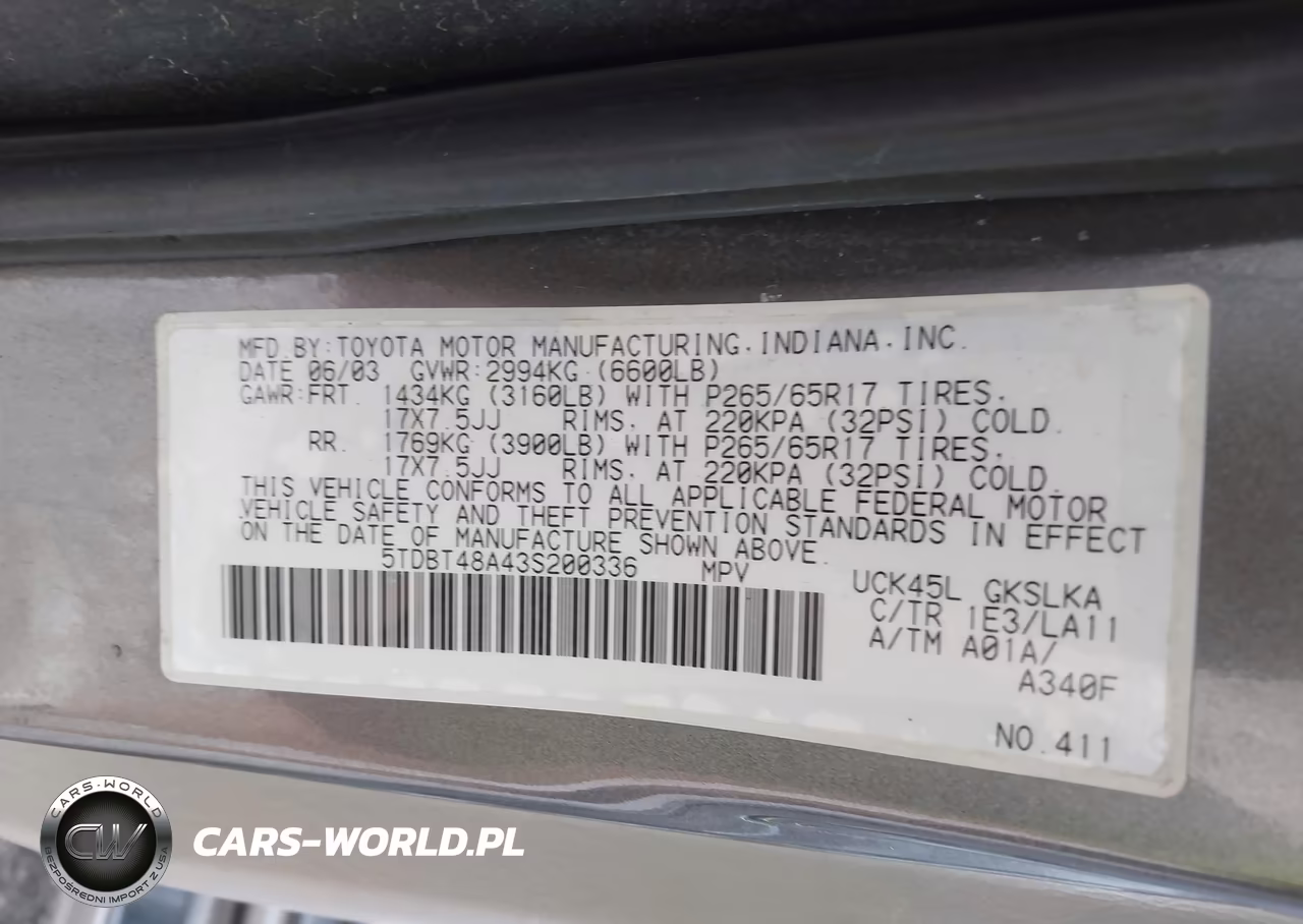 2003 Toyota Sequoia Limited V8 VIN:5TDBT48A43S200336 - 9